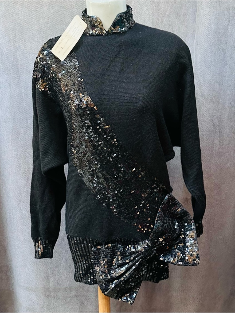 Vintage wool sequin sweater w/ bow 80s glam NOS sz large